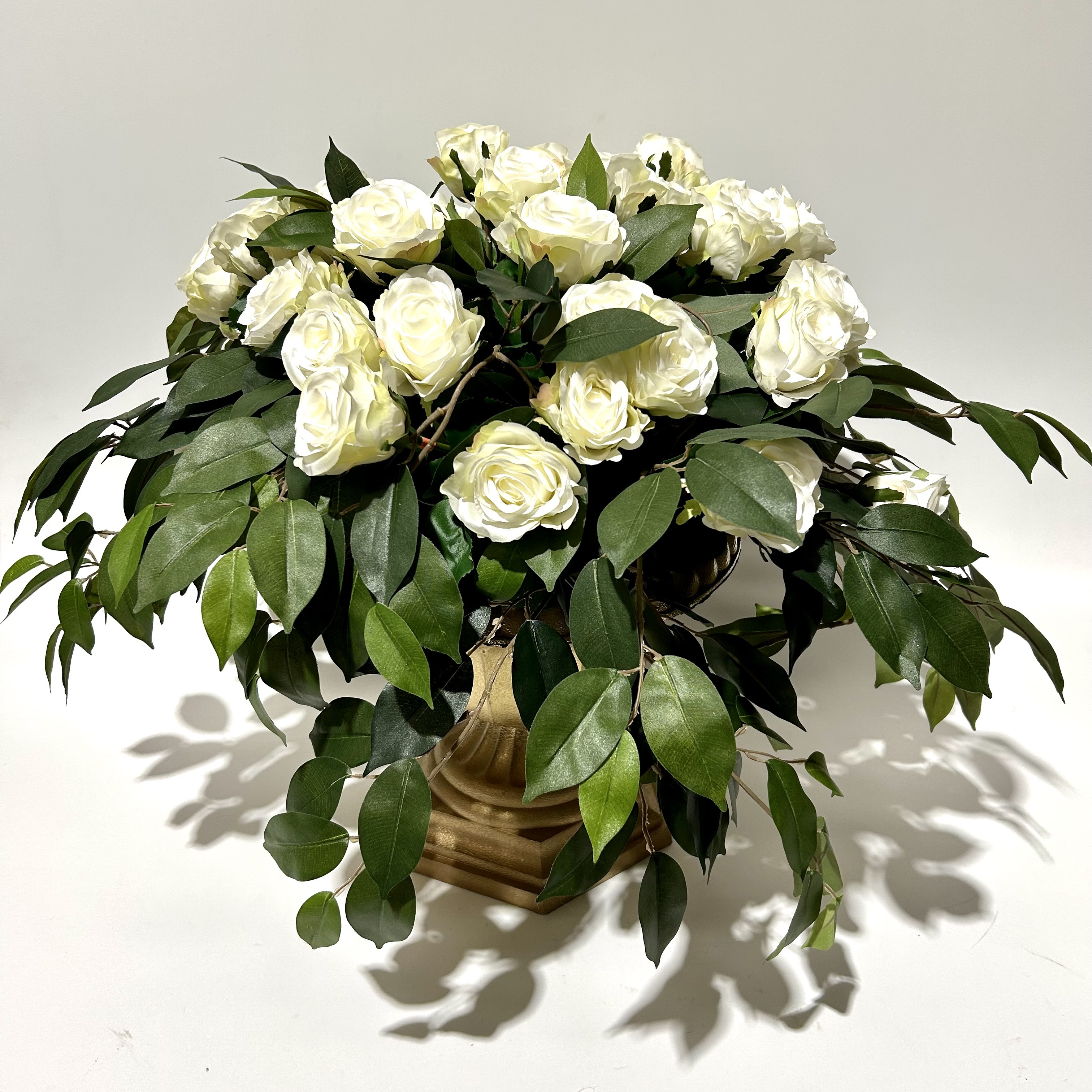 FLORAL ARRANGEMENT, White Roses w Greenery